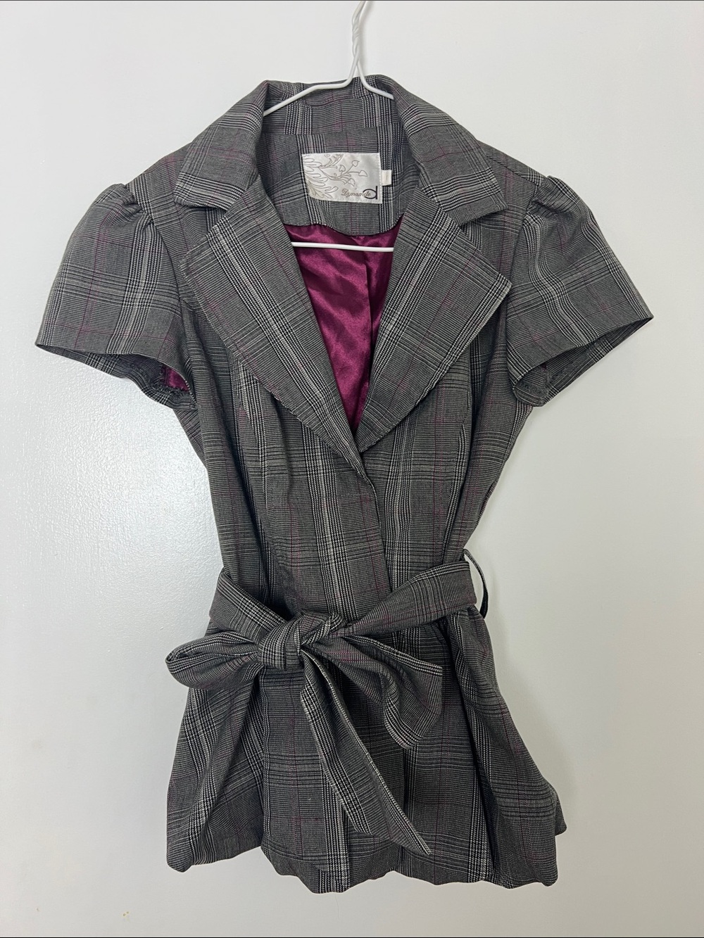 Dynamite Vintage Y2K Plaid Short Sleeve Belted Blazer